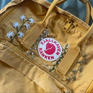 [Reserved] Hand embroidered Kanken